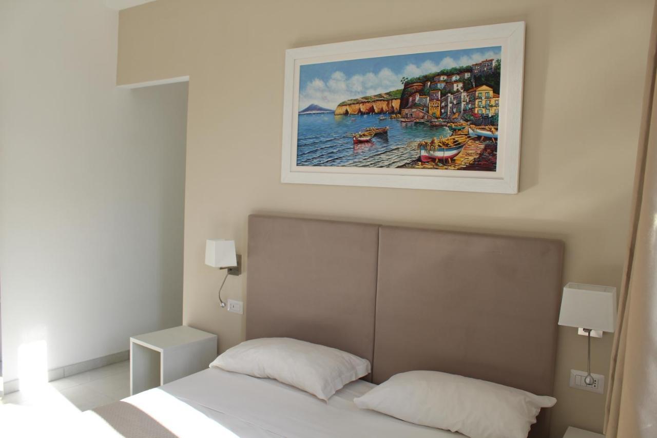 Villa Emanuel White Sorrento Exteriör bild